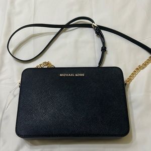 Michael Kors Jet Set Black Crossbody - New Without Tag